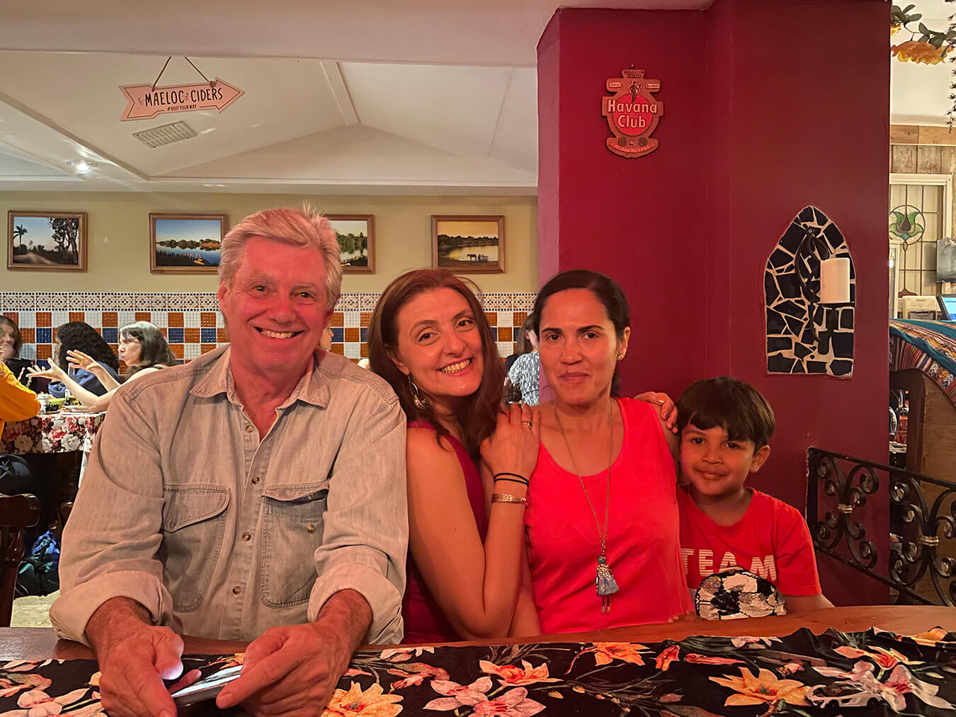 galleries/1743759708_summerdinner4.jpg